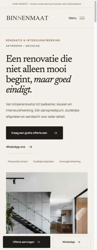 BINNENMAAT-demowebsite op mobiel, met compacte header en offerte- en WhatsApp-demoacties.